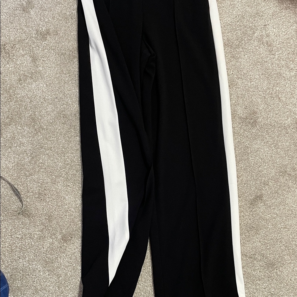Donna Morgan Elegant Black and White Jumpsuit - Picture 7 of 8